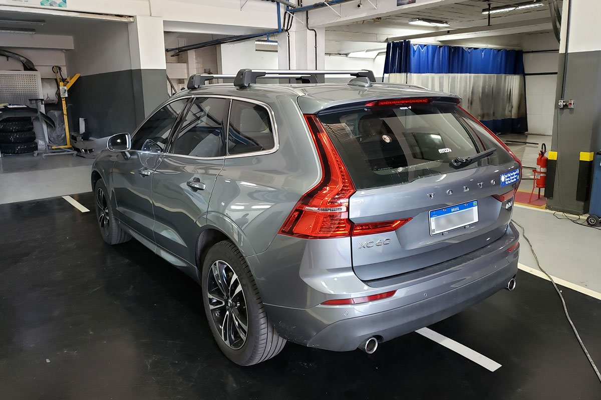 Volvo em manutenção na Oficina Especializada Oma - RJ - 6